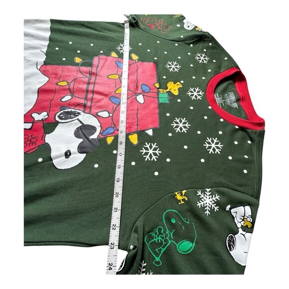 NWT Peanuts / Hybrid Apparel Snoopy Christmas Sweater Holiday Crewneck L - Picture 5 of 7
